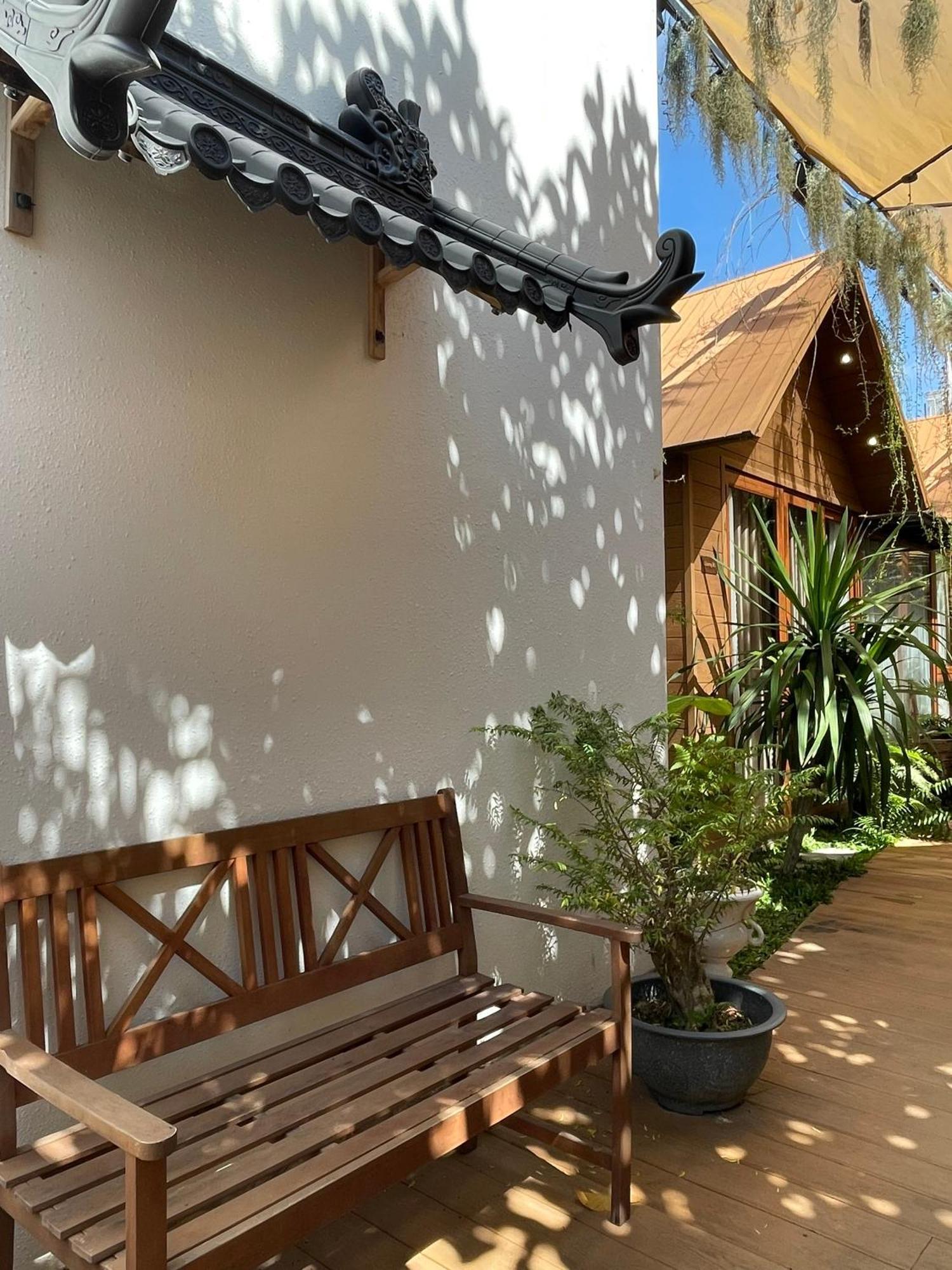 La Garden Homestay Long Xuyên 外观 照片