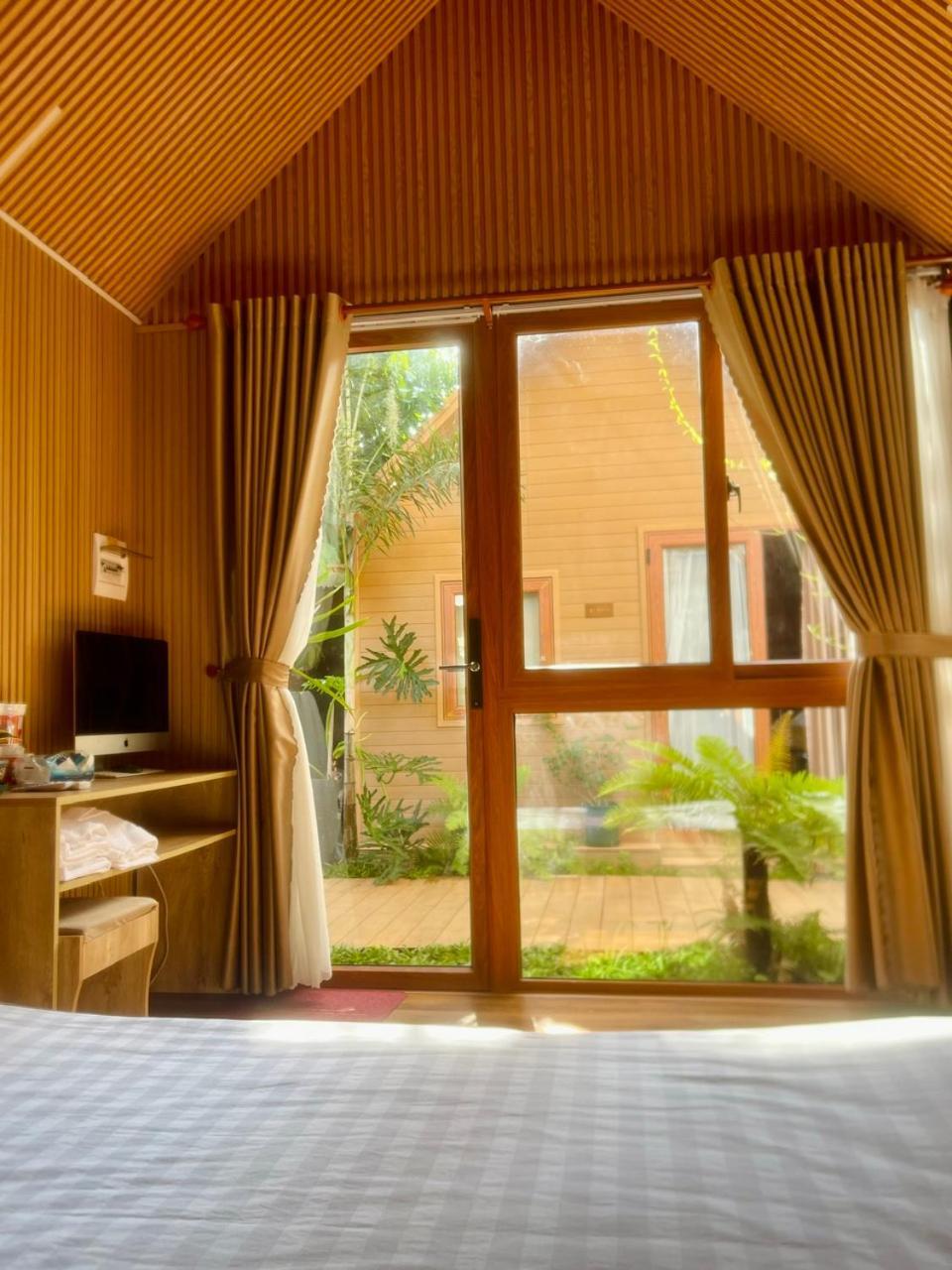 La Garden Homestay Long Xuyên 外观 照片