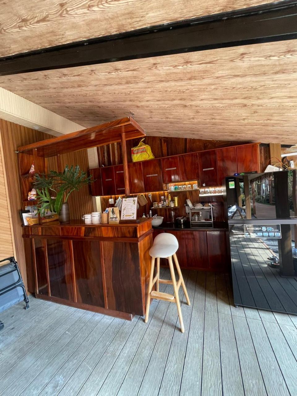 La Garden Homestay Long Xuyên 外观 照片