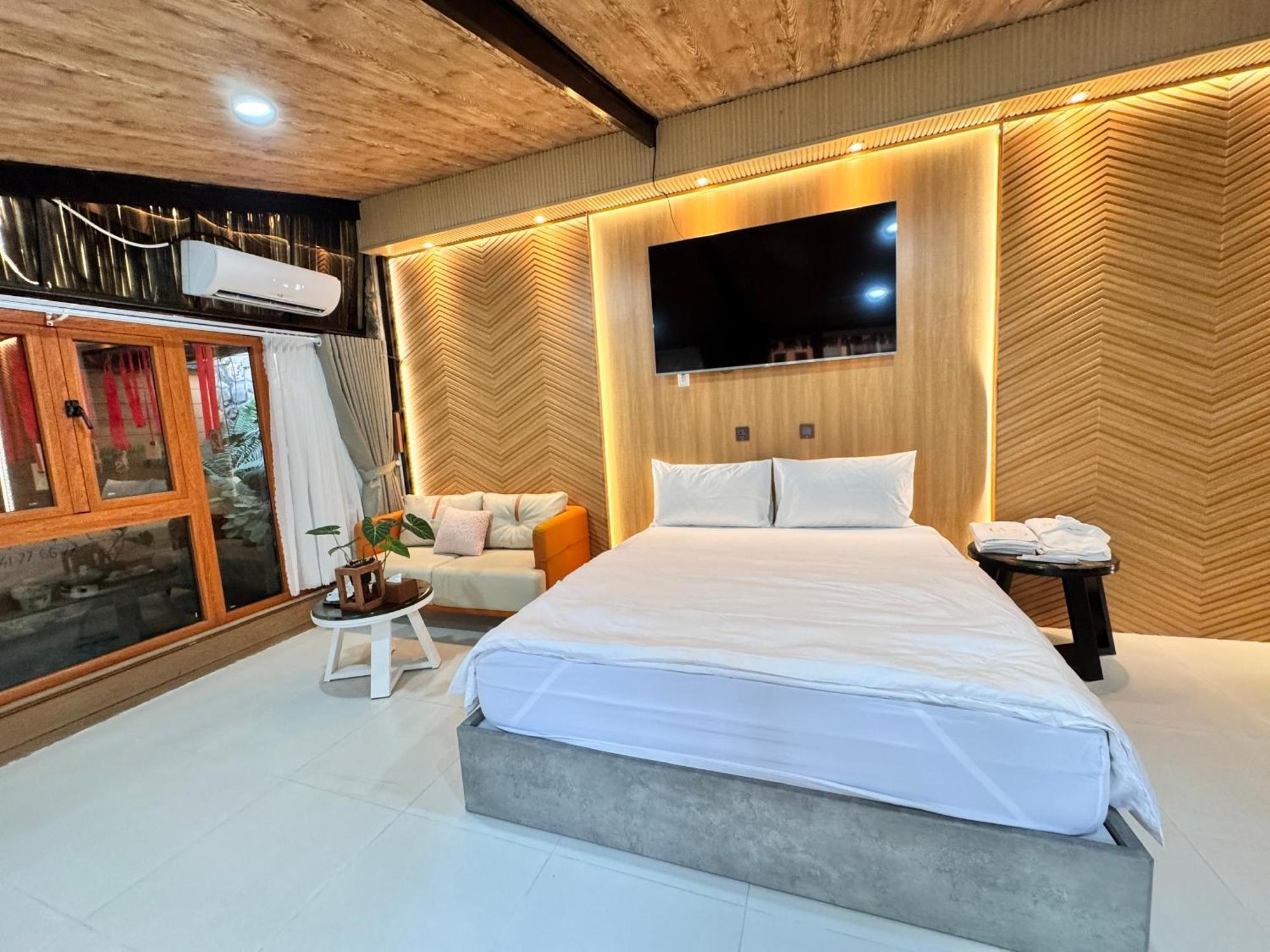 La Garden Homestay Long Xuyên 外观 照片