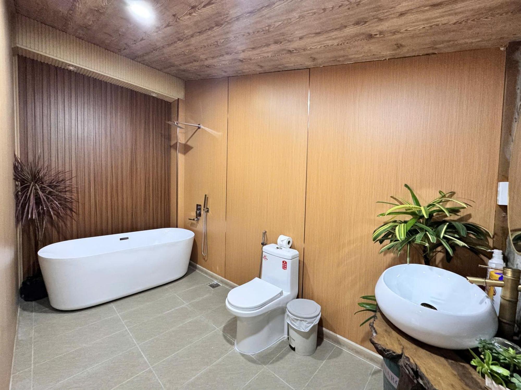 La Garden Homestay Long Xuyên 外观 照片