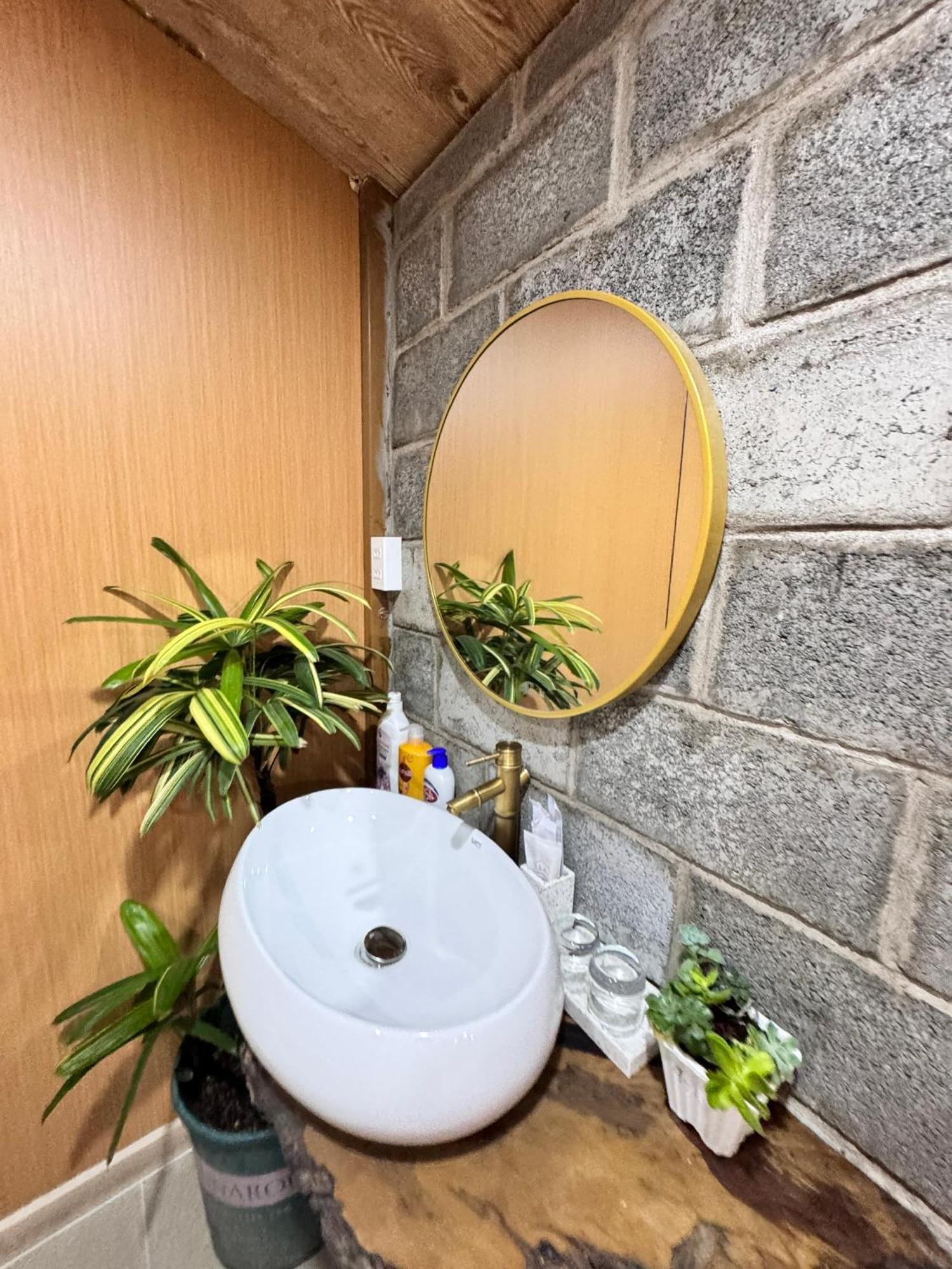 La Garden Homestay Long Xuyên 外观 照片